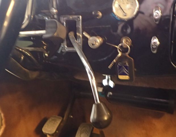 689184-26 Citroen Berlin 11 Sport -1948