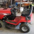 719635-6 Riding lawn mower - Jonsered LT14 automatic