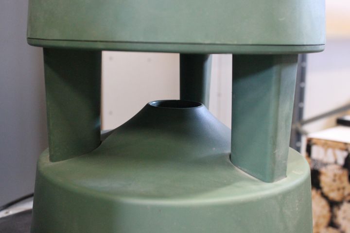 625283-2 3 Bose Freespace 360II outdoor speakers