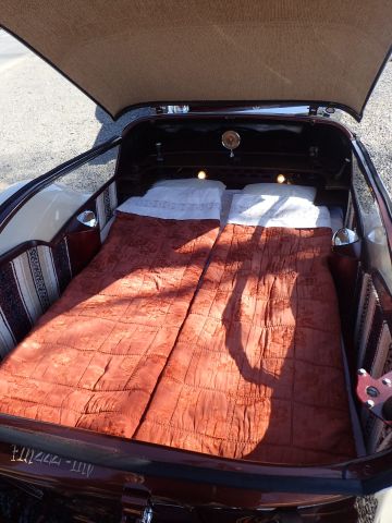 689177-56 Oldsmobile 88 -1958 & husvagn