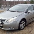 689198-1 TOYOTA AVENSIS Kombi 2010
