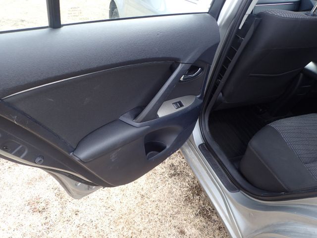 689198-20 TOYOTA AVENSIS Kombi 2010