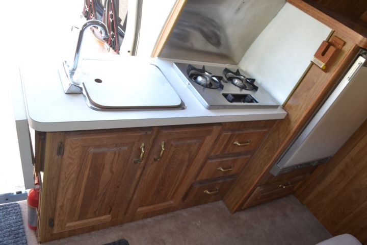 781796-20 FORD CS250 COACH TRAVEL V8, 1989