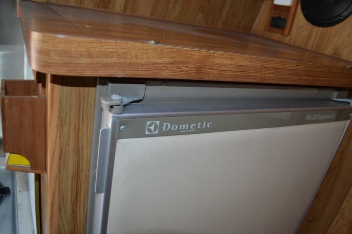 781796-22 FORD CS250 COACH TRAVEL V8, 1989