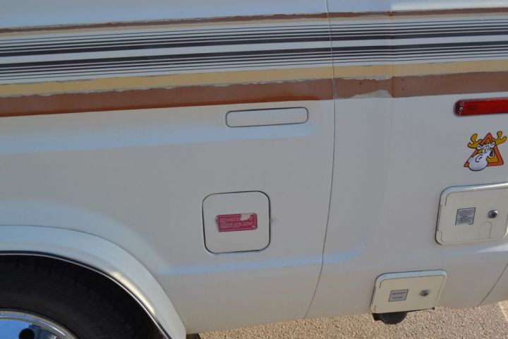 781796-35 FORD CS250 COACH TRAVEL V8, 1989