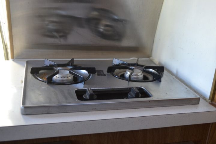 781796-45 FORD CS250 COACH TRAVEL V8, 1989