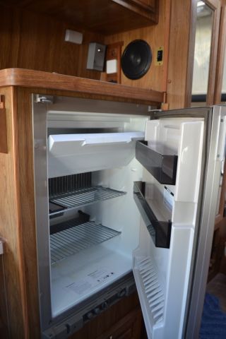 781796-48 FORD CS250 COACH TRAVEL V8, 1989