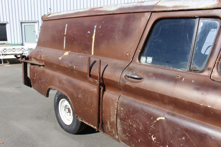 784097-15 Chevrolet Apache 10 Panel Wagon -1961
