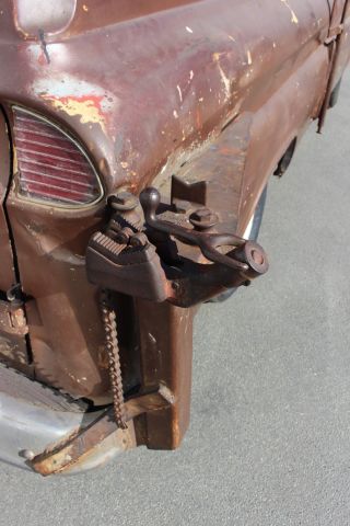 784097-16 Chevrolet Apache 10 Panel Wagon -1961