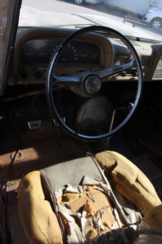 784097-28 Chevrolet Apache 10 Panel Wagon -1961