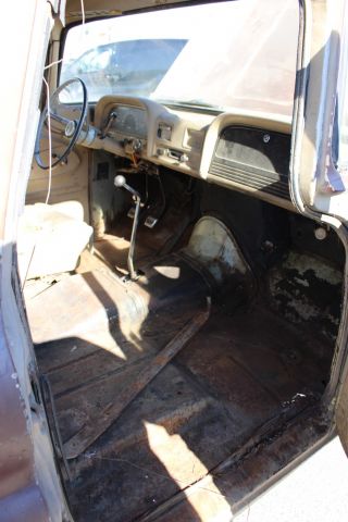 784097-44 Chevrolet Apache 10 Panel Wagon -1961