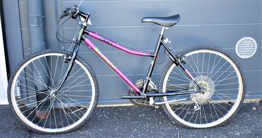 783934-1 Bicycle Bianchi Nyala Rosa (No. 49)