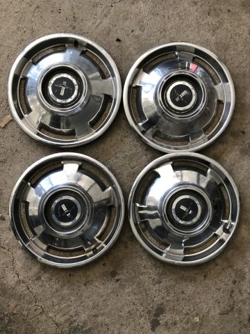 781392-46 Chevrolet Corvair Monza Cabriolet -1965