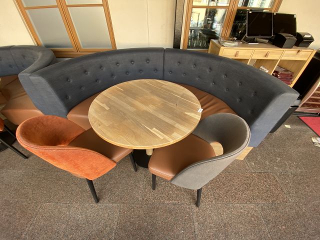 744825-2 U-sofas, 4 pcs with table and eight chairs