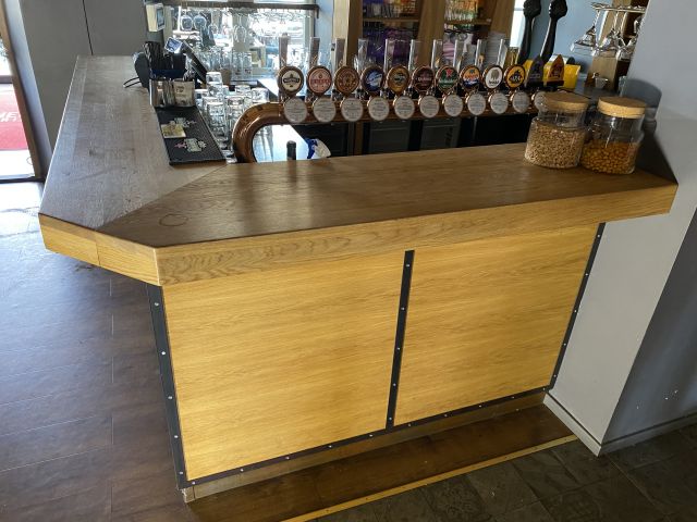 744841-3 Bar counter at an angle of approx. 407x250 cm - as well as back bar shelves and accessories