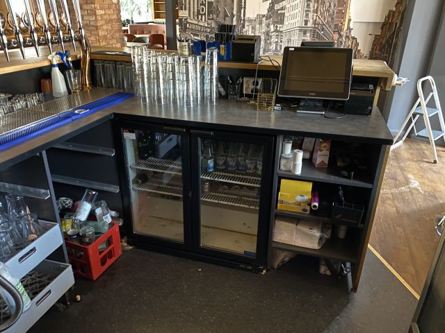 744841-8 Bar counter at an angle of approx. 407x250 cm - as well as back bar shelves and accessories