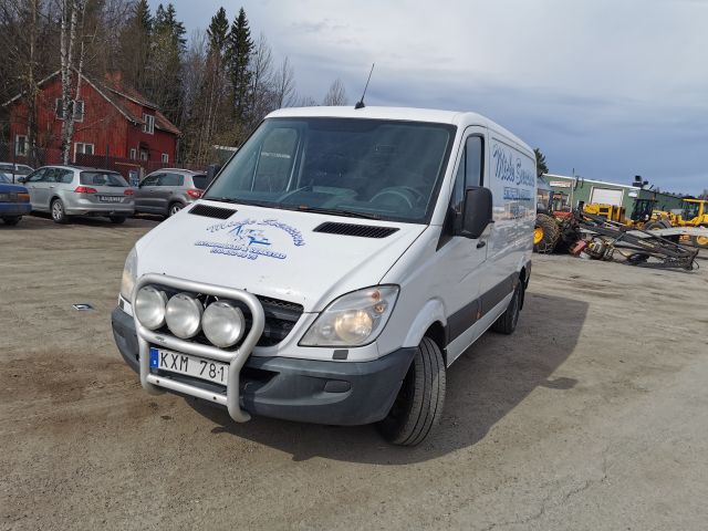 784842-1 MERCEDES-BENZ 906 KA 35 MERCEDES-BENZ 313 CDI -2011