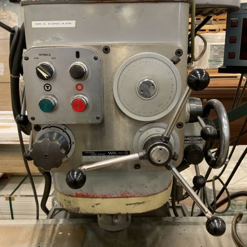 784449-9 Milling machine Yamazaki YZ-8