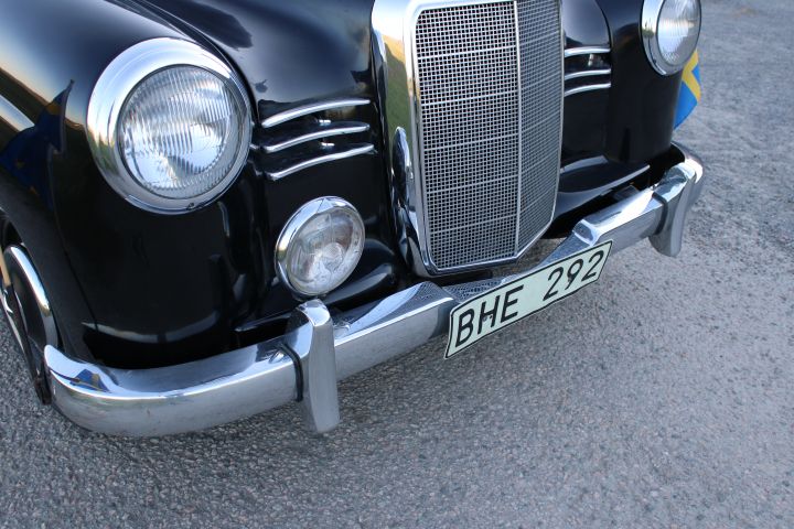 785140-14 Mercedes-Benz 180 -1956