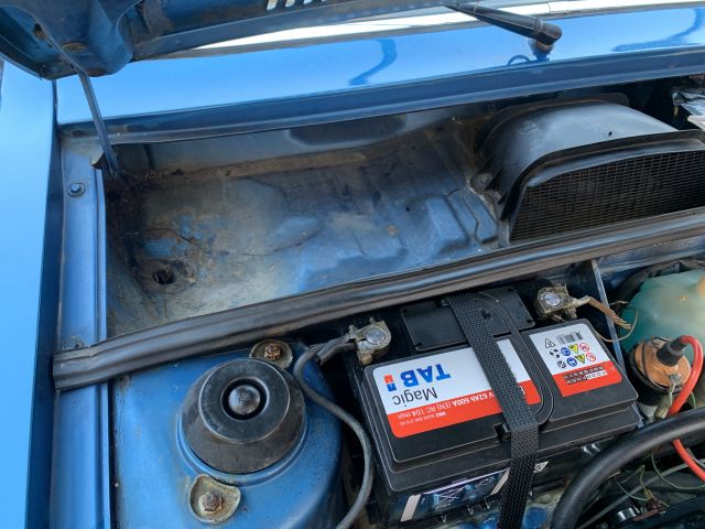 784928-44 Volkswagen Passat L 321 -1974