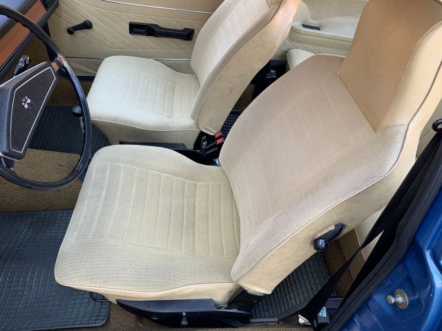 784928-63 Volkswagen Passat L 321 -1974