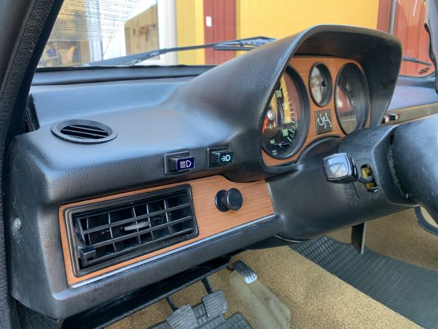 784928-69 Volkswagen Passat L 321 -1974