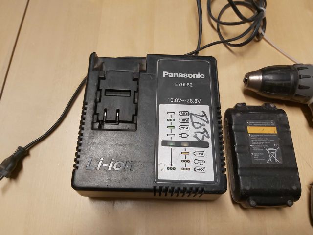 578488-2 Drill screwdriver Panasonic EY7440