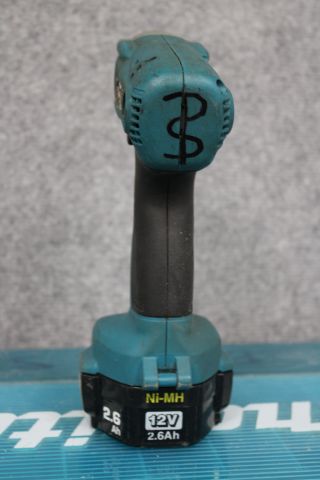 728737-4 Impact screwdriver - Makita - 6916FD