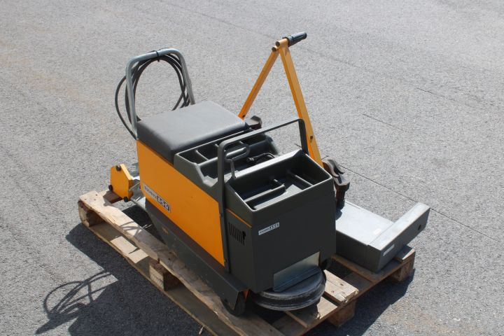 758985-7 Spinnerbalansmaskin Schenk asg Radauswucht RAW04 -88