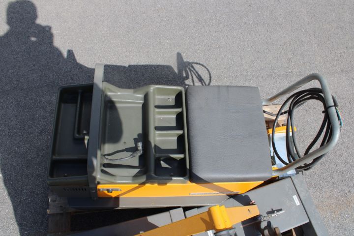 758985-14 Spinnerbalansmaskin Schenk asg Radauswucht RAW04 -88