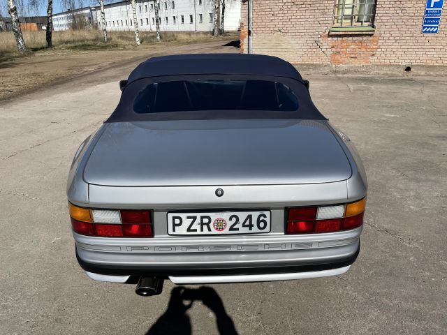 735711-6 Porsche 944 S2 Cabriolet -1990