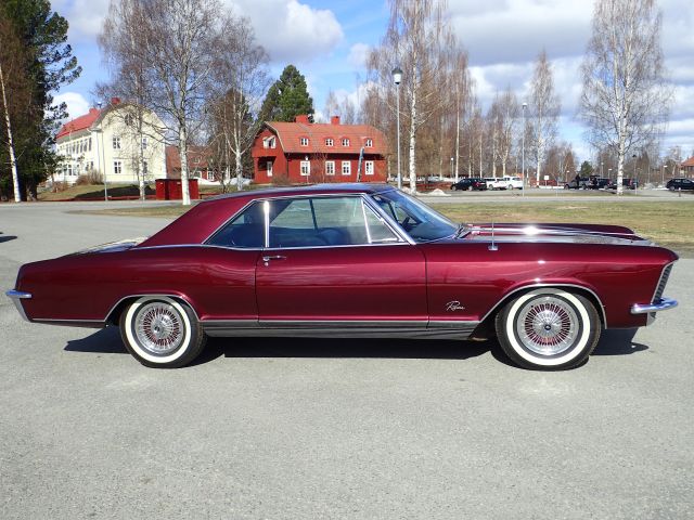 753101-5 Buick Riviera -1965