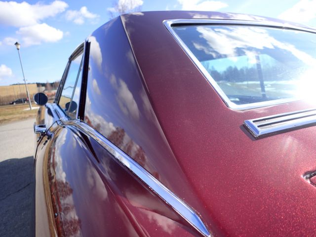 753101-13 Buick Riviera -1965