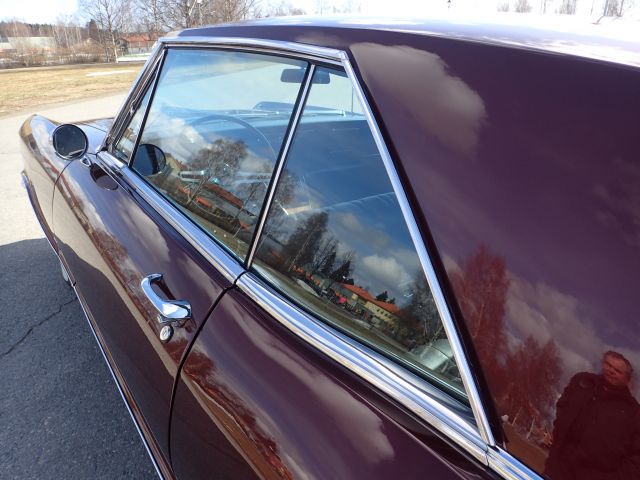 753101-20 Buick Riviera -1965