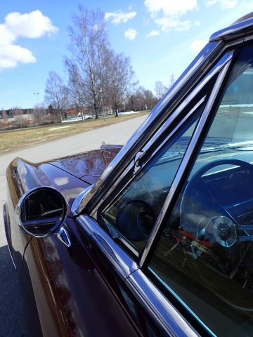 753101-21 Buick Riviera -1965