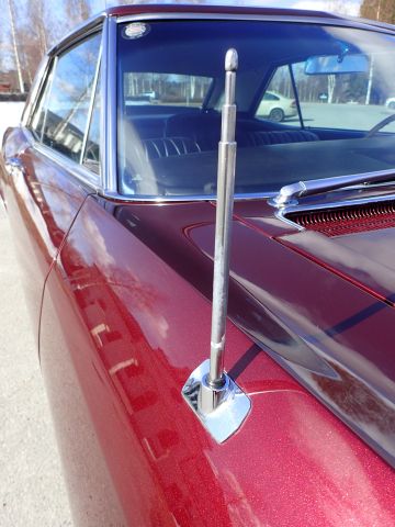 753101-38 Buick Riviera -1965