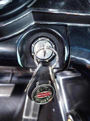 753101-66 Buick Riviera -1965