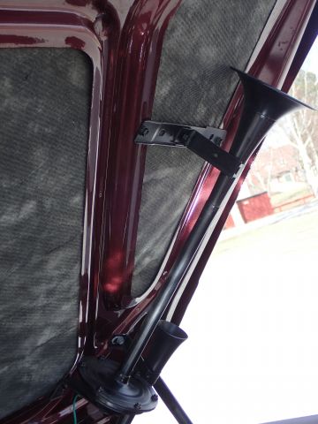 753101-108 Buick Riviera -1965