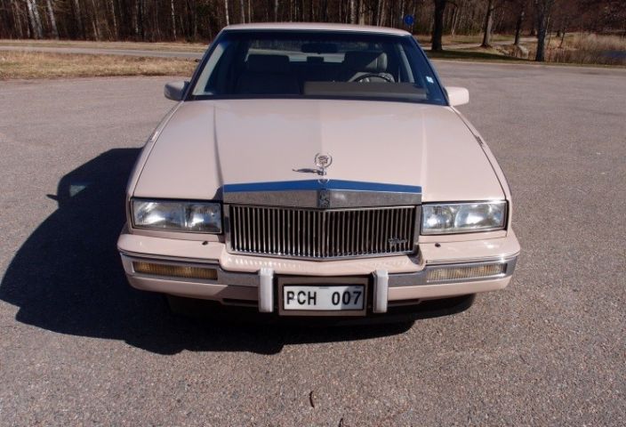769792-3 Cadillac Seville -1988