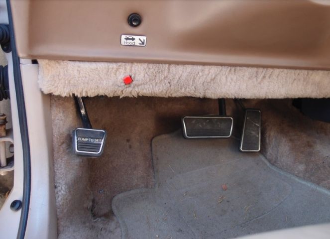 769792-26 Cadillac Seville -1988