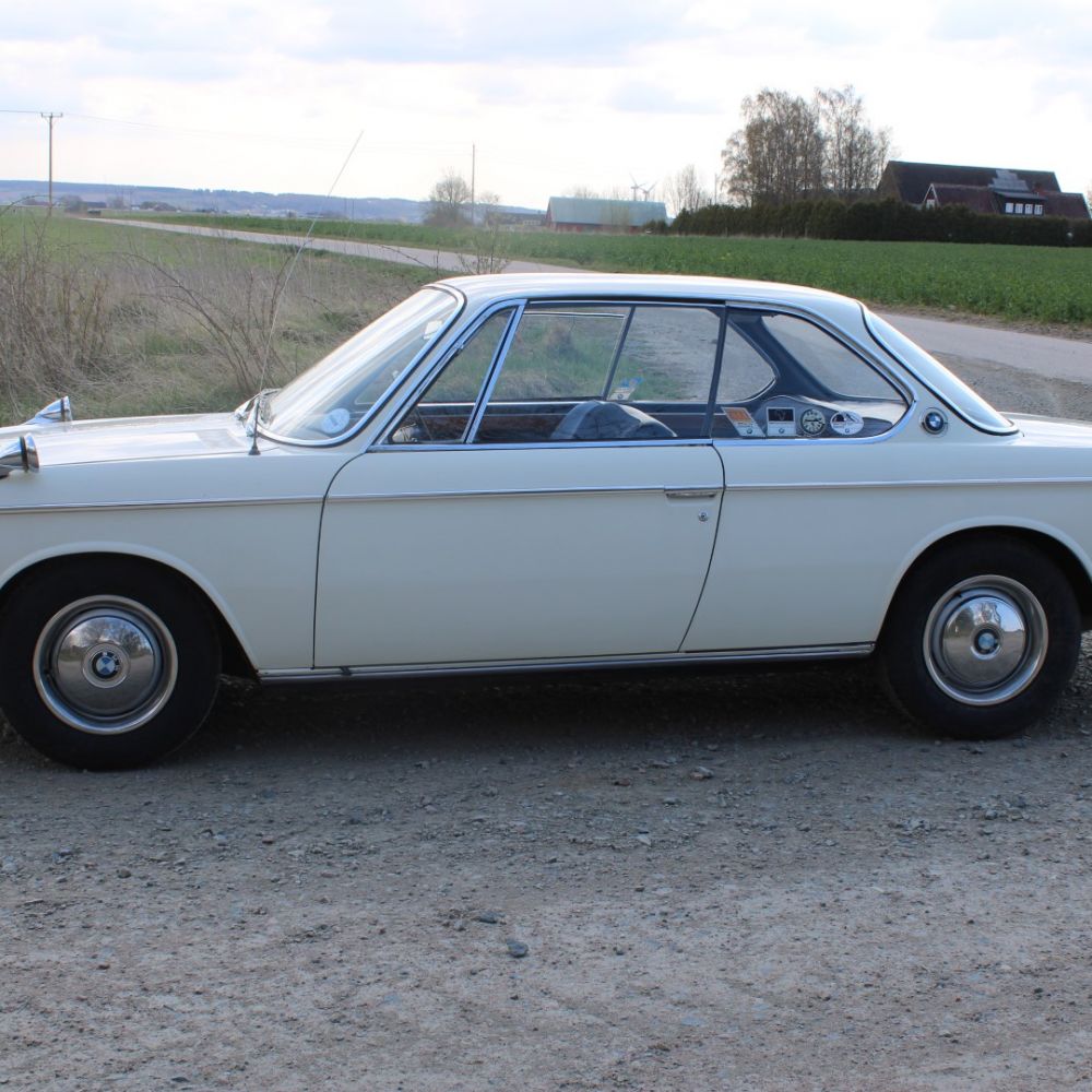785967-2 BMW 2000C -1967