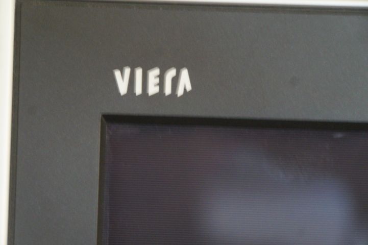 735625-6 The whole room