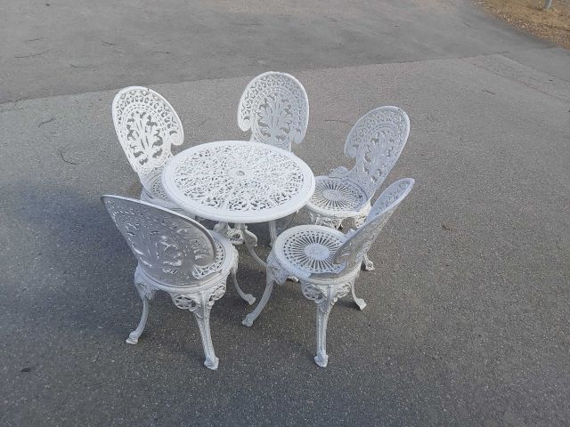 578499-1 Garden group in metal with table and 5 chairs