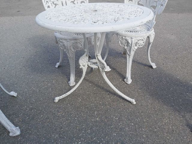 578499-6 Garden group in metal with table and 5 chairs