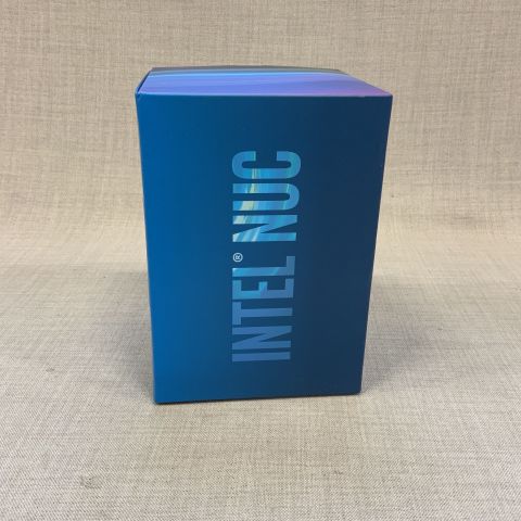 786541-2 Intel NUC Kit i7-10710U Frost Canyon, BXNUC10i7FNH2