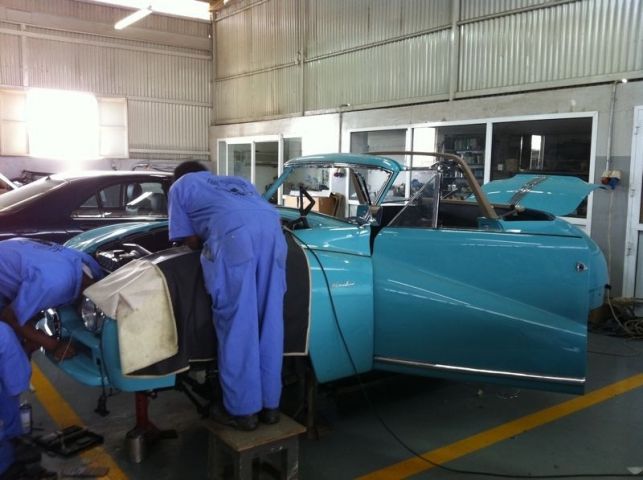 786727-54 Austin A90 Atlantic -1950