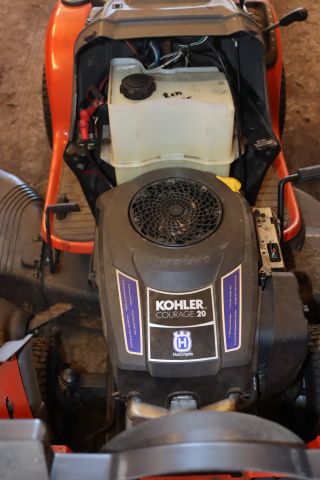 786579-13 Garden tractor Husqvarna YTH20K46