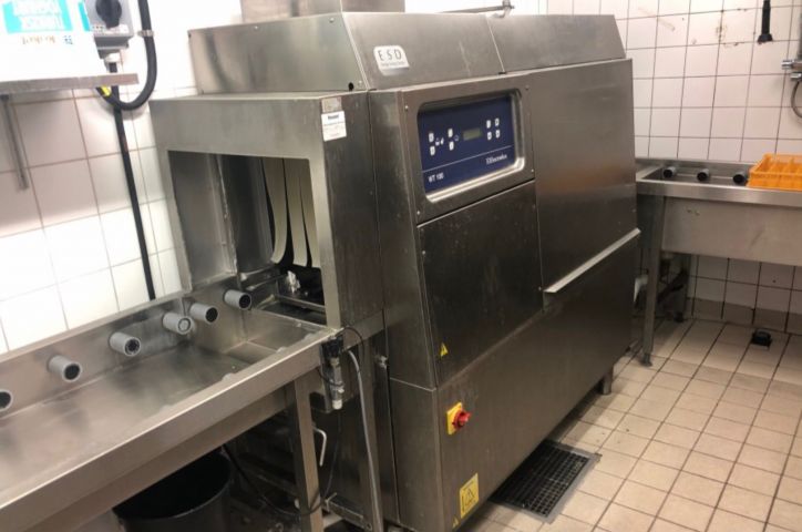 718744-1 Tunnel dishwasher Electrolux WT100 with conveyor belt