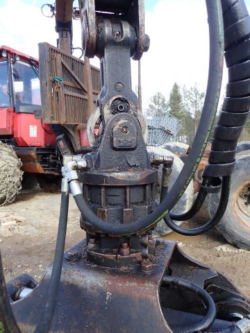 687492-30 Skotare VALMET 840