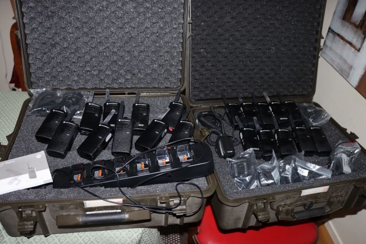 788474-19 20 pcs Walkie-Talkie Motorola XTNi